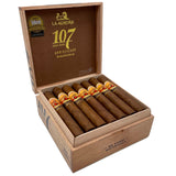 La Aurora 107 Nicaragua Toro